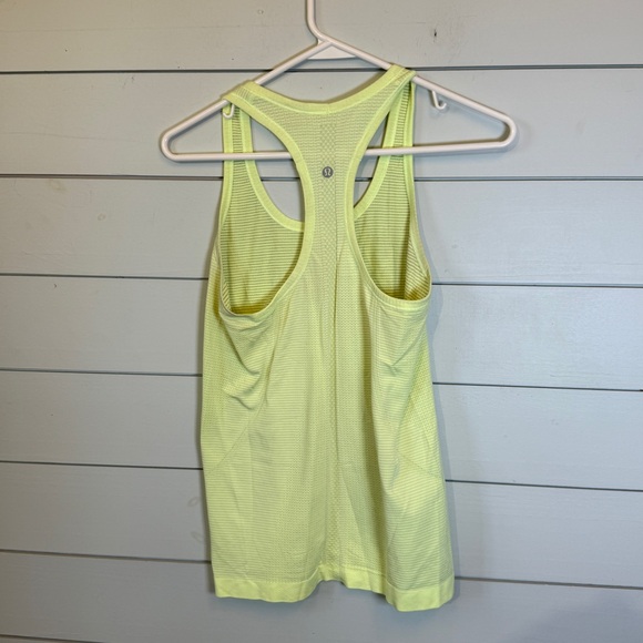 Lululemon swiftly tech‎ tank top yellow women's size 6 - Picture 2 of 3